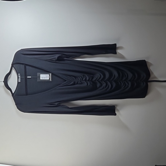 PrettyLittleThing Black Long Sleeve Dress NWT - Picture 1 of 6